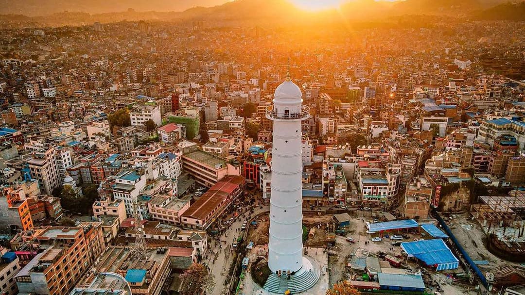 Dharahara को गजुर बनाउदा ३३० किलो सुन